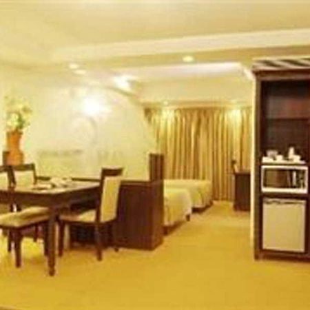 Hotel Mandakini Ambience Pune Extérieur photo